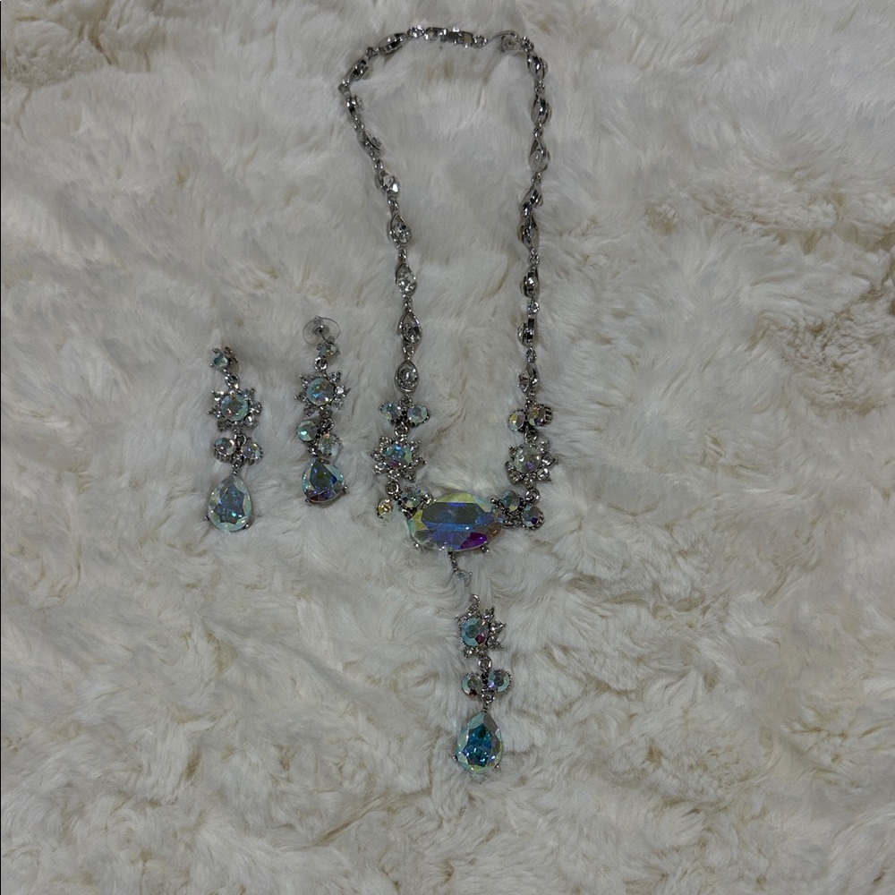 Iridescent Silver Necklace and Earrings with Crystal Accents Swarovski